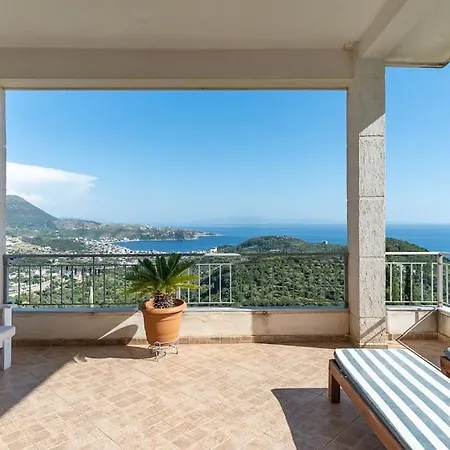 Maria Apartman Himare Fshat